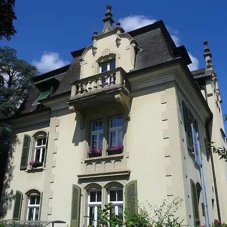 Guest house Beauvilla